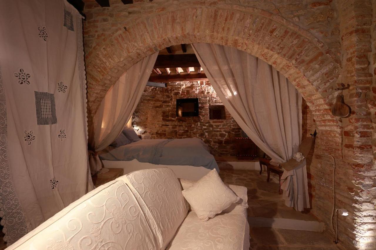 La Casina Del Lillotatini Apartment Panicale Bagian luar foto