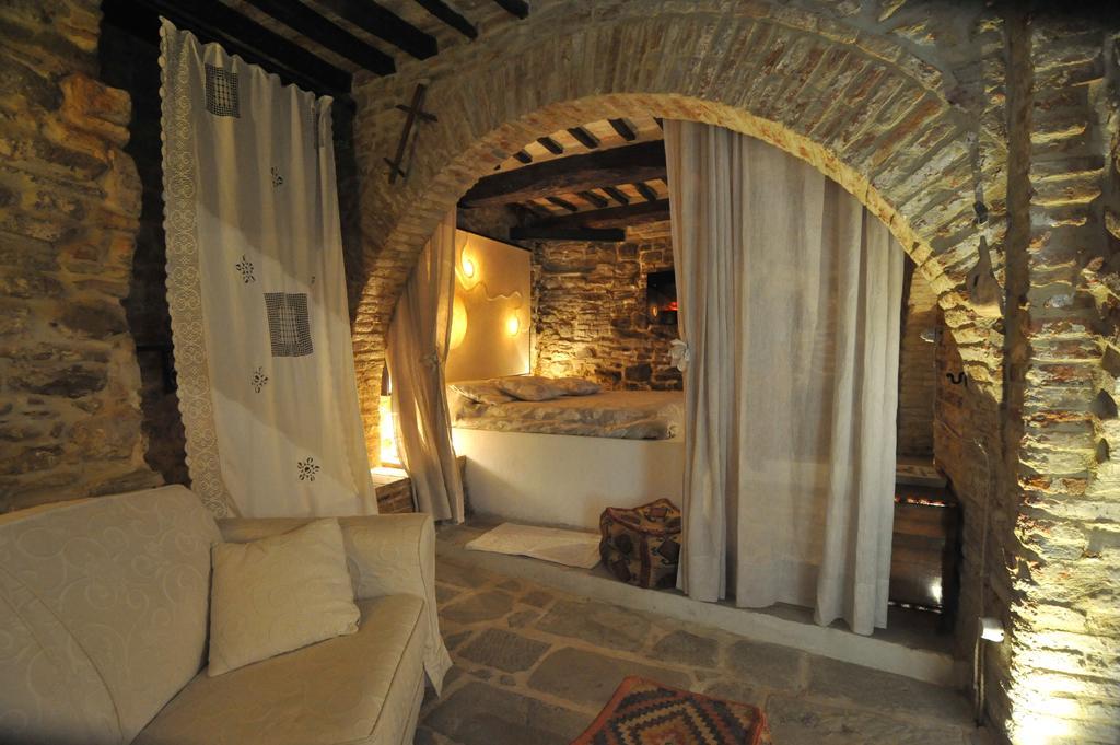 La Casina Del Lillotatini Apartment Panicale Bagian luar foto
